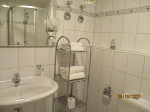 2220436-Ferienwohnung-2-Bad Griesbach im Rottal-300x225-5