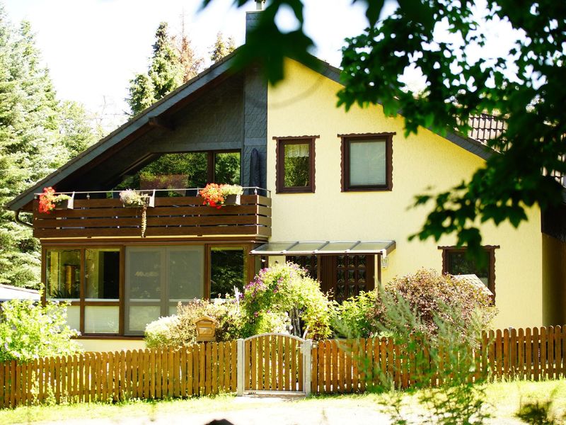 Außenansicht des Gebäudes. unser Ferienhaus inmitten der Natur