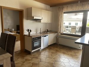 23149659-Ferienwohnung-2-Bad Hersfeld-300x225-3