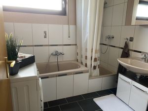 23149659-Ferienwohnung-2-Bad Hersfeld-300x225-5