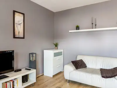 Photo, INSIDE, OUTSIDE