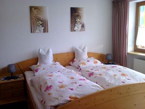 18291240-Ferienwohnung-4-Bad Hindelang-300x225-2