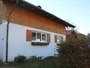 23319927-Ferienwohnung-4-Bad Hindelang-300x225-1