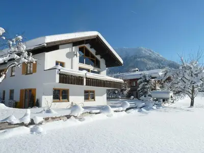Ferienwohnung für 2 Personen (60 m²) in Bad Hindelang 2/10