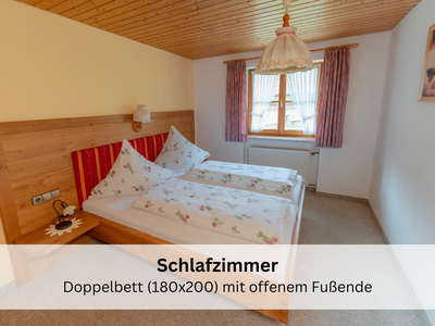 Schlafzimmer Bild 1