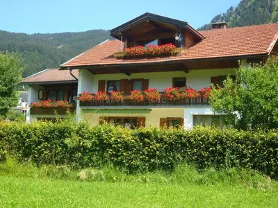 Ferienwohnung für 3 Personen (42 m²) in Bad Hindelang 7/10