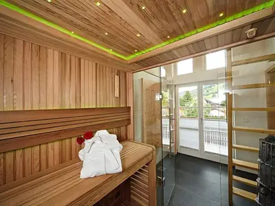 Ferienwohnung für 2 Personen (74 m²) in Bad Hindelang 1/10