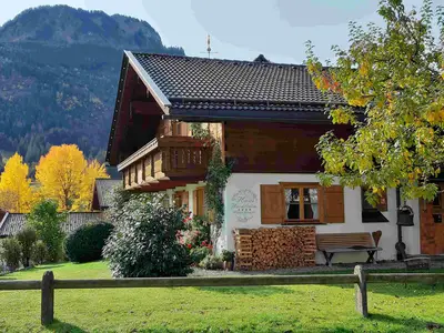 Haus Wankleiten im Herbst
