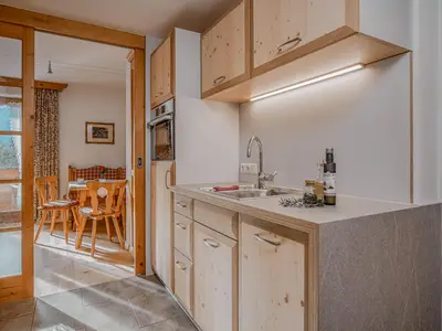 K-69102_FeWo-Braendle-Kueche_6572_©Tanner-Werbung