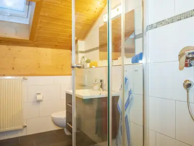 Badezimmer Wohnung 2