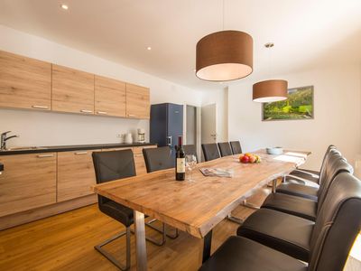 Kitchen dining room 