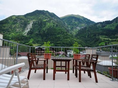 Terrasse mit Bergblick