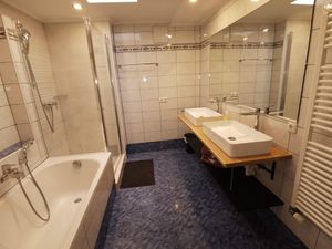 915589-Ferienwohnung-5-Bad Hofgastein-300x225-3