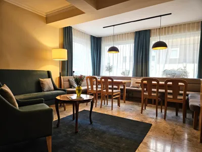 Appartements-Monuth-Eingangsbereich