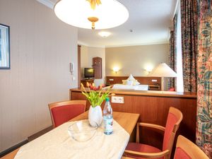 23293534-Ferienwohnung-4-Bad Kissingen-300x225-0