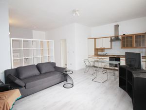 24054574-Ferienwohnung-4-Bad Kissingen-300x225-1