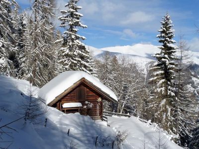 unsere Almhütte im Schnee - Dezember 2017