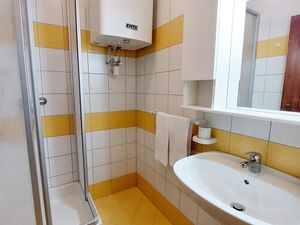 24048697-Ferienwohnung-4-Bad Kleinkirchheim-300x225-2