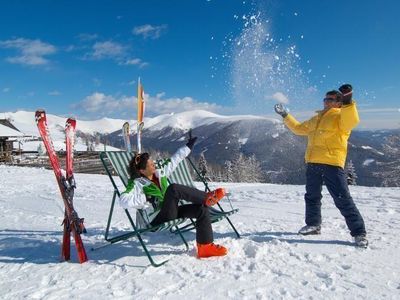 Spiel und Spaß im Schnee