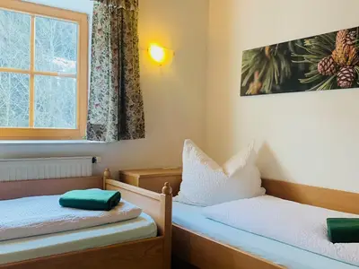 Schlafzimmer 2