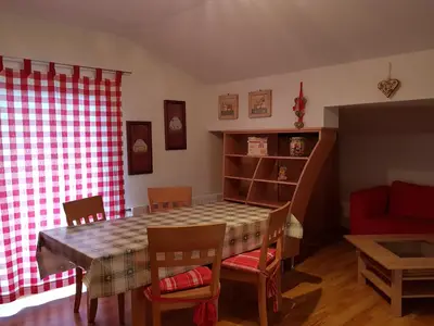 DiningRoom