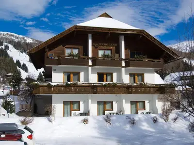 Haus Bergland im Winter