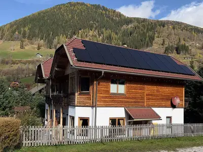 THERMEN-CHALET Bergblick Sommer
