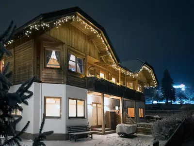 THERMEN-CHALET Gartenseite  im Winter