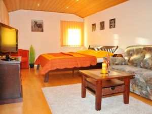 18778856-Ferienwohnung-3-Bad Klosterlausnitz-300x225-5