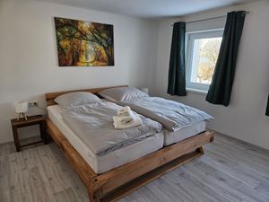 24006822-Ferienwohnung-4-Bad Kösen-300x225-3