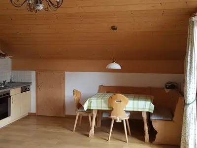 Ferienwohnung für 2 Personen (50 m²) in Bad Kohlgrub 6/8