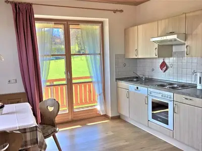 Ferienwohnung für 2 Personen (50 m²) in Bad Kohlgrub 7/9