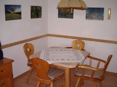 Ferienwohnung für 2 Personen (36 m²) in Bad Kohlgrub 3/9