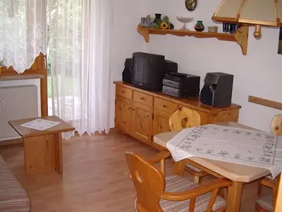 Ferienwohnung für 2 Personen (36 m²) in Bad Kohlgrub 8/9
