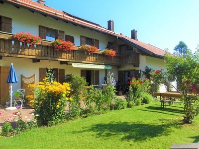 Ferienwohnung für 2 Personen (90 m²) in Bad Kohlgrub 1/10