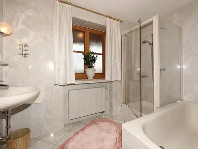 Ferienwohnung für 2 Personen (40 m²) in Bad Kohlgrub 3/10