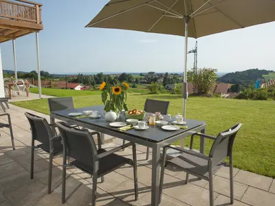 Ferienwohnung für 6 Personen (88 m²) in Bad Kohlgrub 2/10