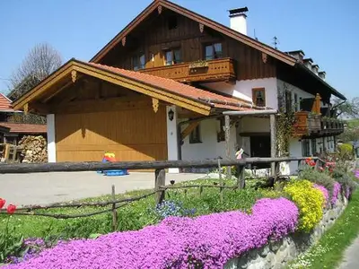 Ferienwohnung für 2 Personen (71 m²) in Bad Kohlgrub 1/10