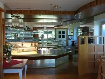 Ferienwohnung für 8 Personen (70 m²) in Bad Kohlgrub 9/10