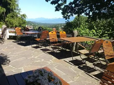 Ferienwohnung für 8 Personen (70 m²) in Bad Kohlgrub 8/10