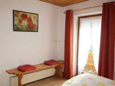 Ferienwohnung für 2 Personen (90 m²) in Bad Kohlgrub 10/10