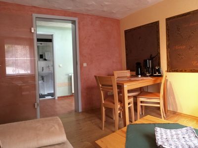 Ferienwohnung 1 (31 m²) behindertenfreundlich Wohnzimmer