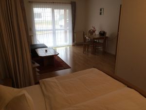 17889004-Ferienwohnung-3-Bad Langensalza-300x225-4