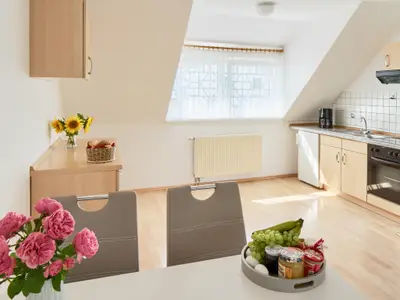 Ferienwohnung 9A Nr. 2 - Essbereich mit Küchenzeile