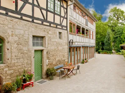 Hof und Garten