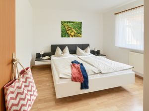 22258065-Ferienwohnung-4-Bad Langensalza-300x225-5