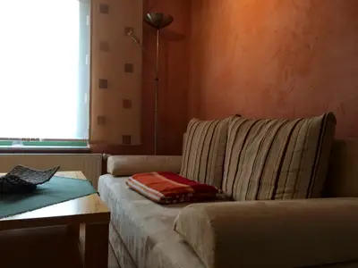 Ferienwohnung 1 (31 m²) behindertenfreundlich Wohnzimmer