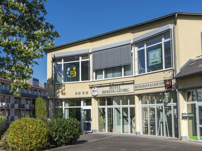 Hotel Seitenansicht 2