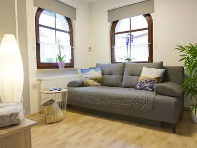 Bequeme Schlafcouch - Aufbettung für 2 Personen