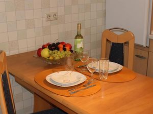 23299946-Ferienwohnung-4-Bad Marienberg-300x225-3